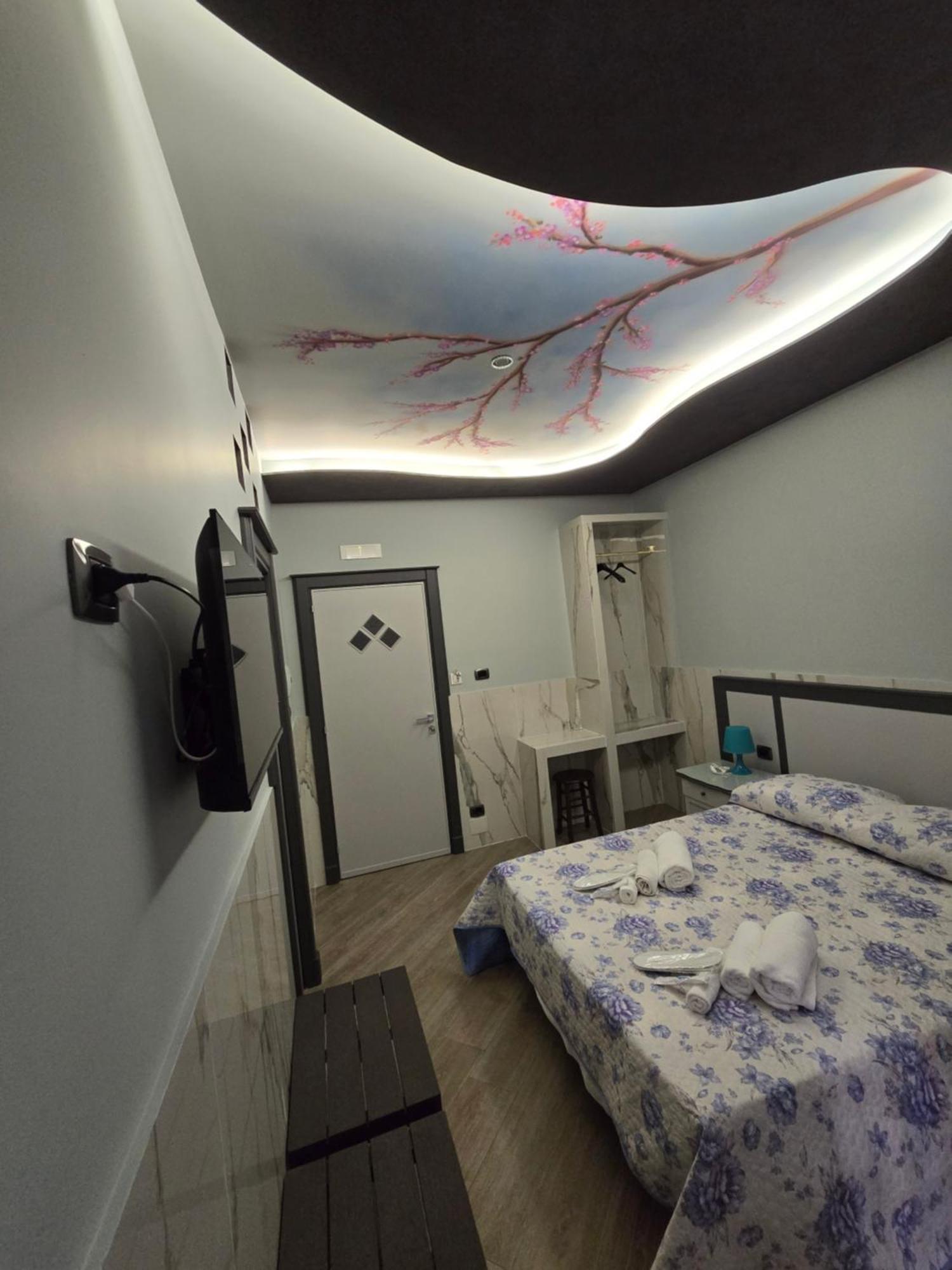 Iris Hotel Nápoles